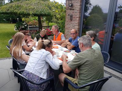 bezoek tuin Martin Claessens en zijn vrouw te Baasrode op 30-06-2024